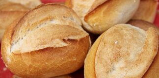 Jak zrobić bułeczki na śniadanie?