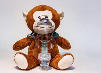 Czy maskę do włosów się spłukuje?