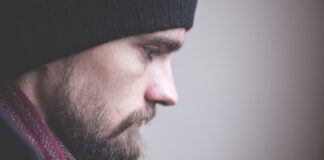 Jak golić boki głowy?